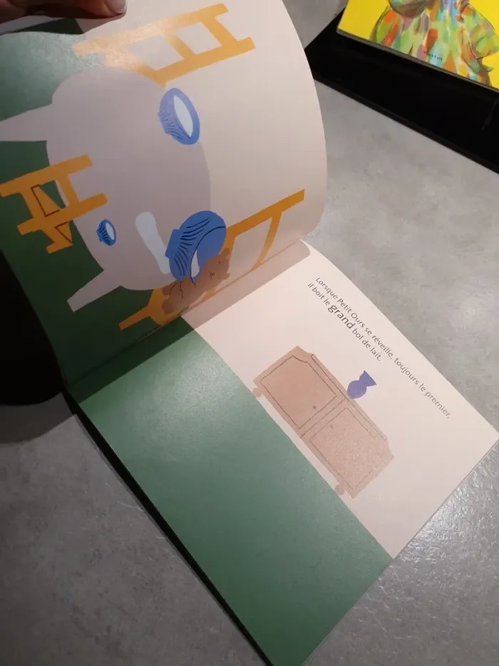 Livre "Pas plus haut que trois pommes" - photo numéro 2