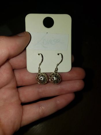 1 paire de boucle d'oreille