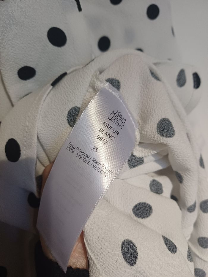 Robe à pois neuve en xs/34 de Karl Marc John - photo numéro 5