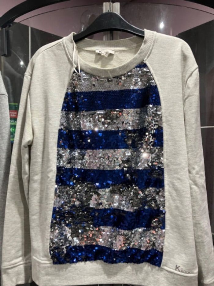 Pull à paillettes