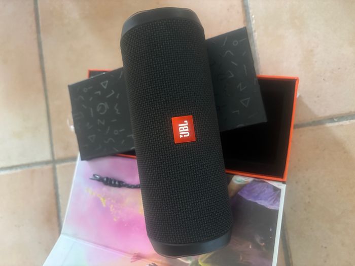 Flip 4 JBL noir - photo numéro 3