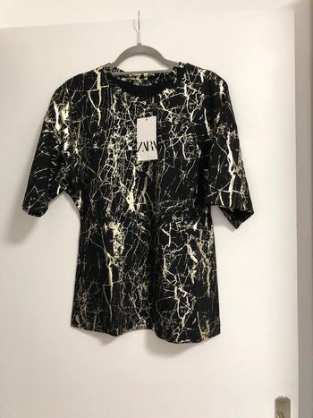 Superbe beau t-shirt métallisé Zara neuf avec étiquette taille M