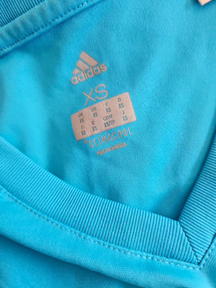 Tee-shirt foot olympique de Marseille taille xs - photo numéro 3