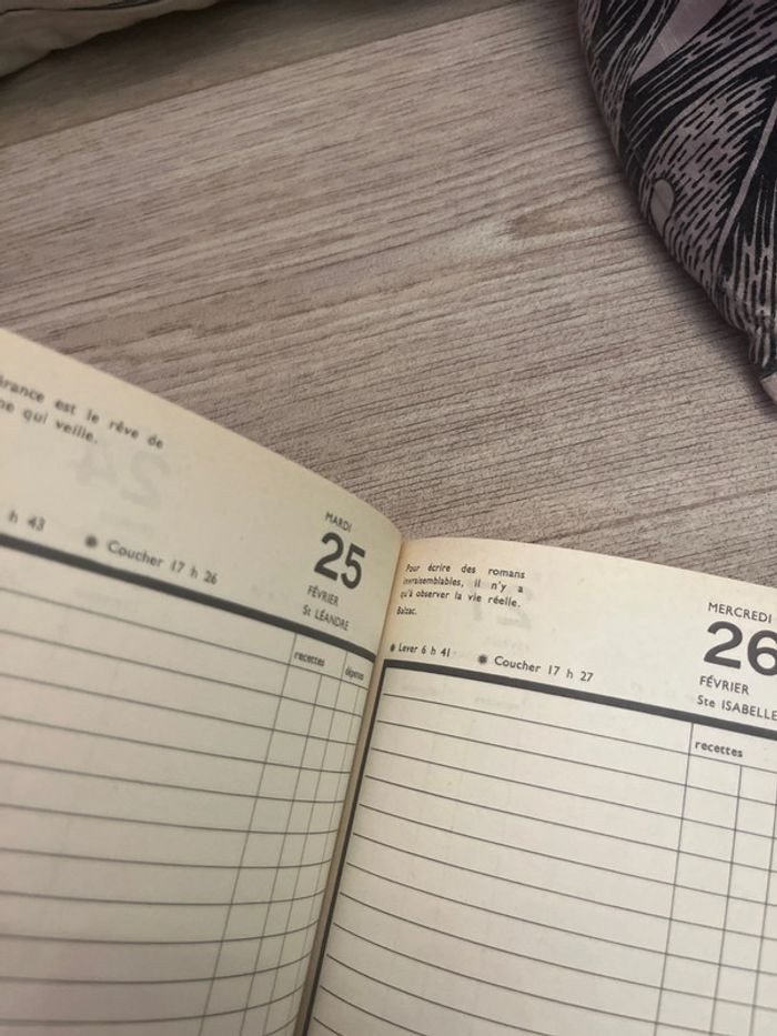 Livre  agenda/ note recette année 1969 - photo numéro 15