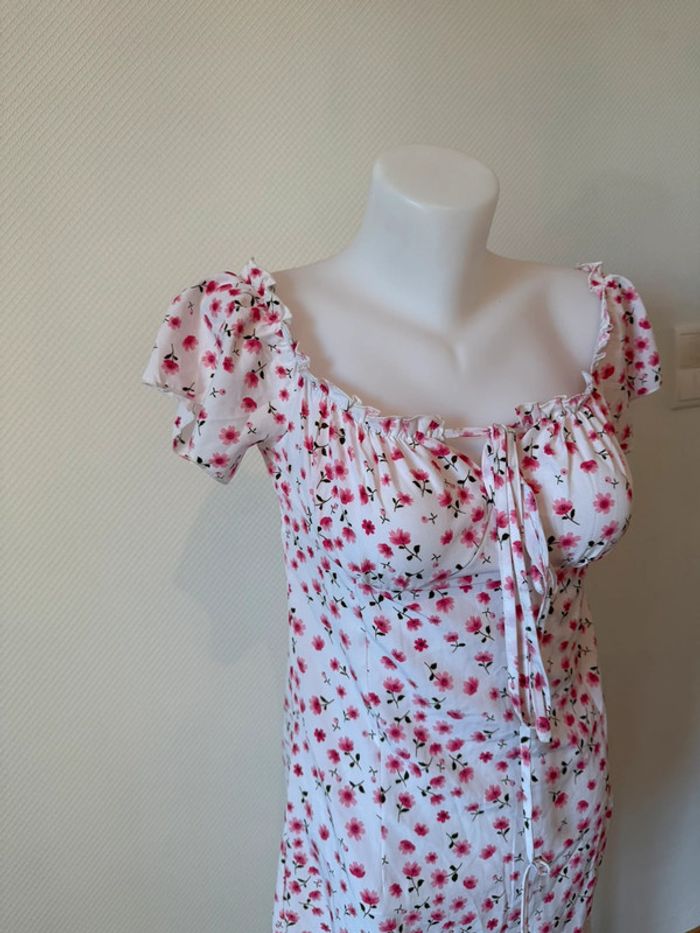Robe d’été à fleur en très bon état taille M SHEIN - photo numéro 2