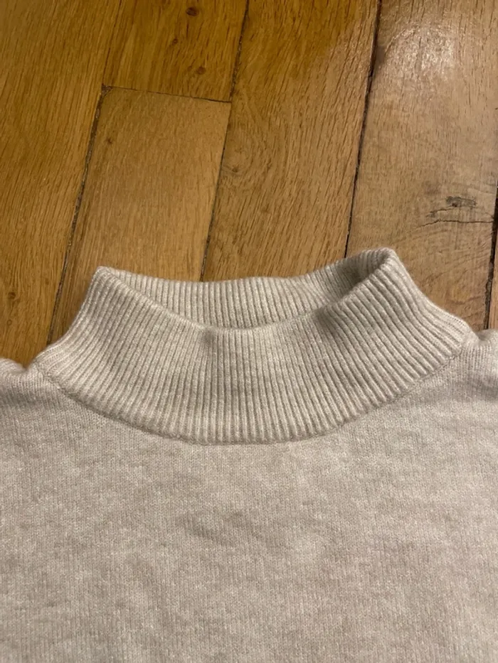 Pull oversize beige col - photo numéro 4
