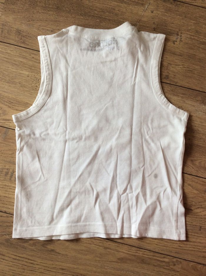 Débardeur (taché) et short (a réparer) - photo numéro 3