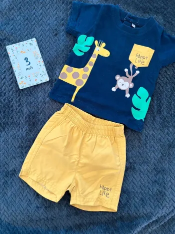 Ensemble t-shirt & short 3 mois