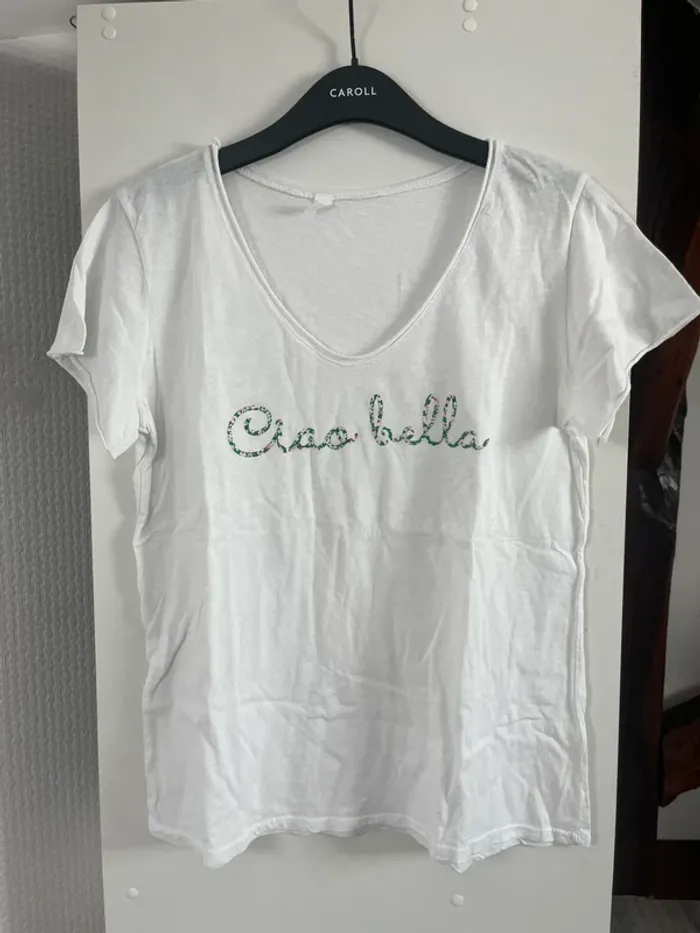 T shirt col v - photo numéro 2