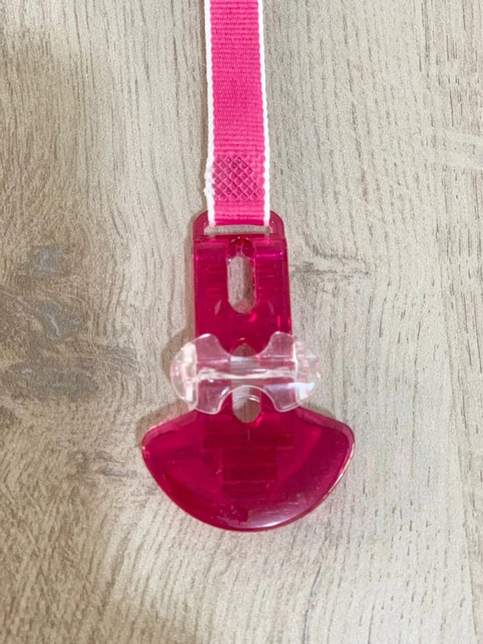 Attache sucette mam neuve - photo numéro 2