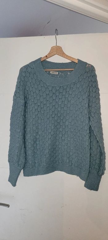 Pull en laine vert clair Cache-cache parfait état taille 38