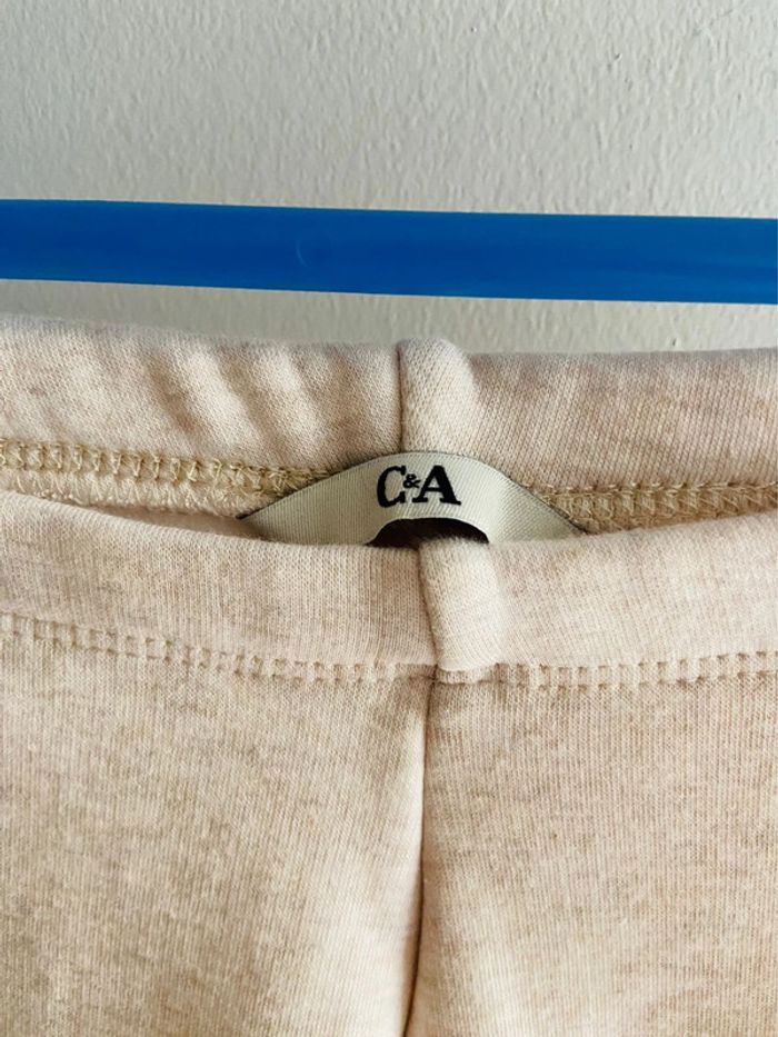 Pantalon T.7/8 ans C&A - photo numéro 2
