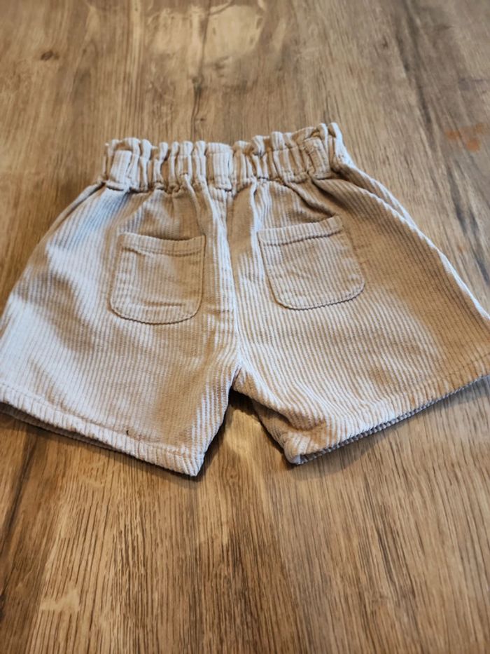 Short 18 mois - photo numéro 2