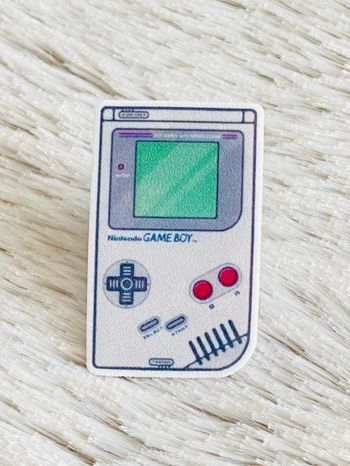 Pins Brut Fait Main Game Boy Retro Vintage