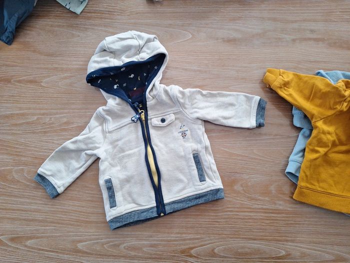 Lot 3 gilets zippés - photo numéro 2