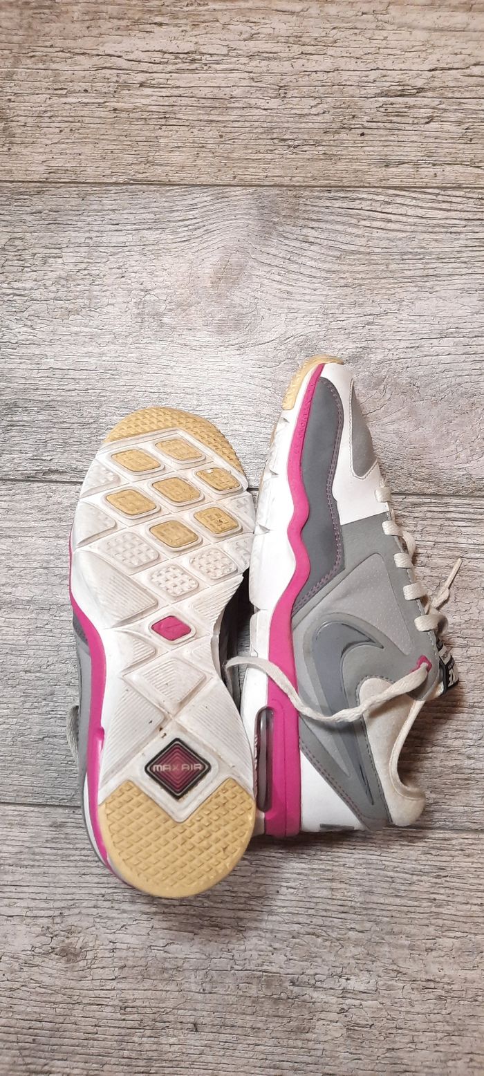 Basket femme Nike Air Max 38.5 - photo numéro 5