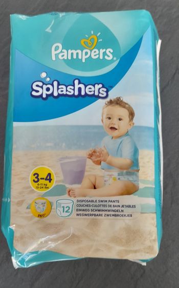 Couches culottes de bain