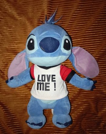 Peluche Stitch Disneyland Paris environ 33 cm