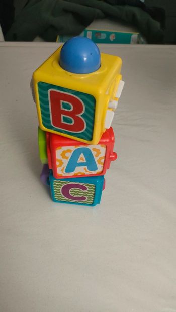 Cube bébé jouet puériculture jeu enfants