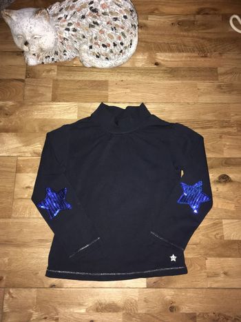 Joli t-shirt col roulé bleu la compagnie des petits 5ans