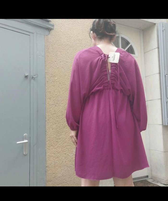 Superbe robe neuve taille unique - photo numéro 3