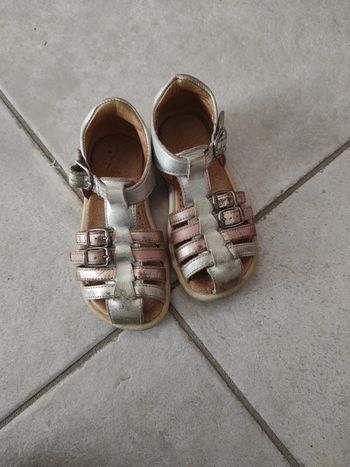 Sandales pointure 25 babybotte