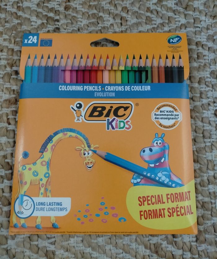 Lot crayon de couleur Bic - photo numéro 2