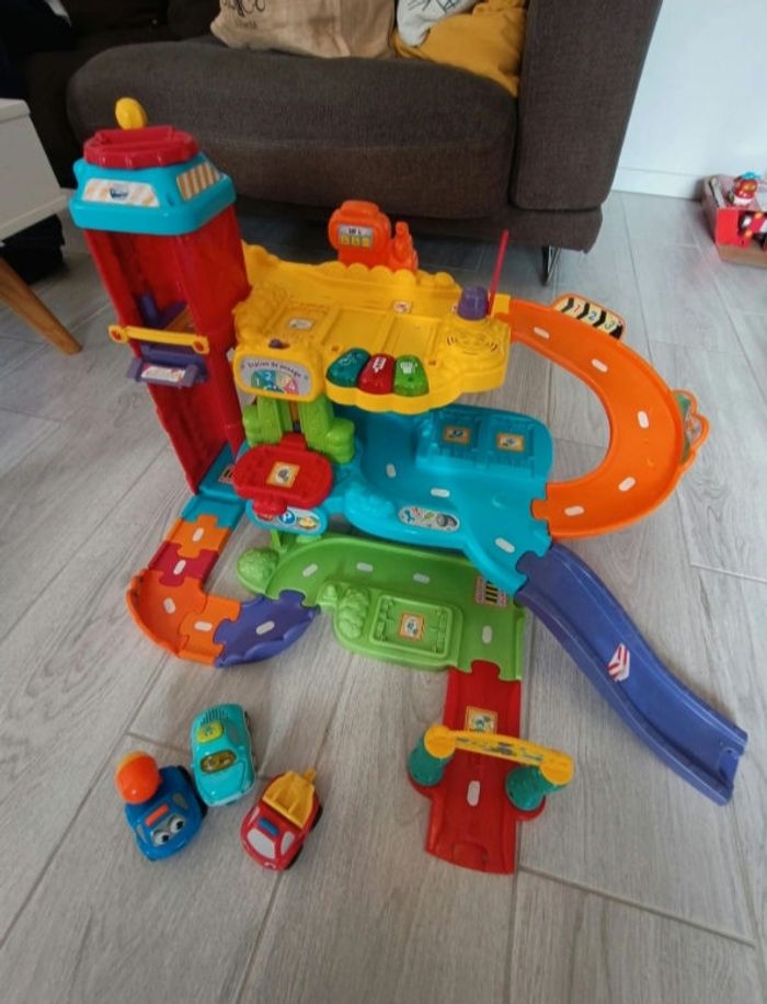 Maxi garage éducatif Tut Tut Bolides - Vtech - TBE