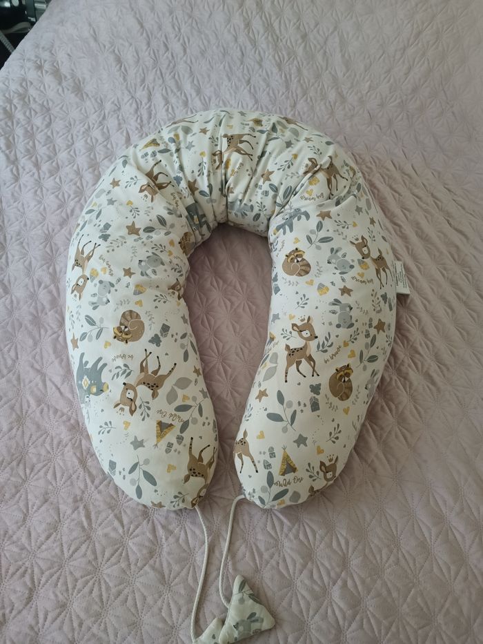 Coussin d'allaitement et de confort pendant grossesse