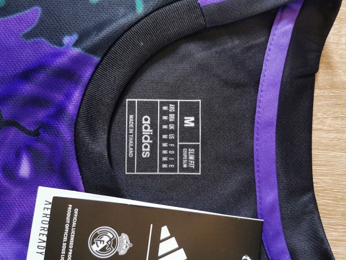 Maillot de foot Réal Madrid - photo numéro 3