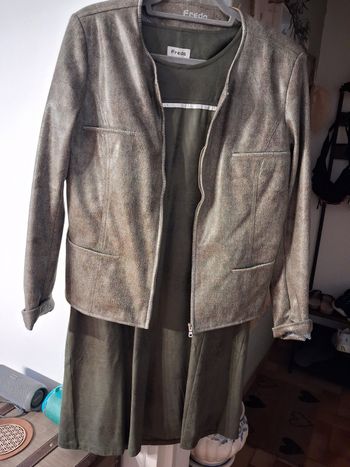Ensemble simili cuir kaki