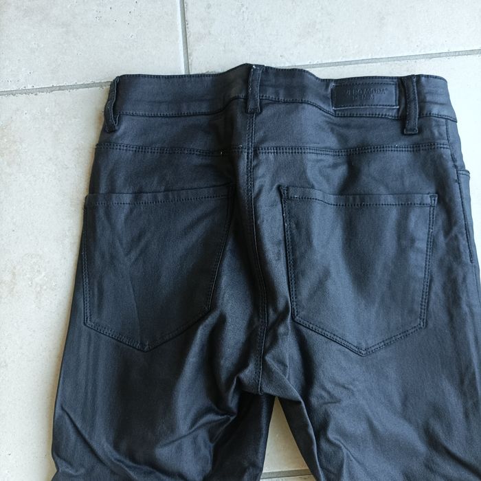 Pantalon simili cuir 34 - photo numéro 4