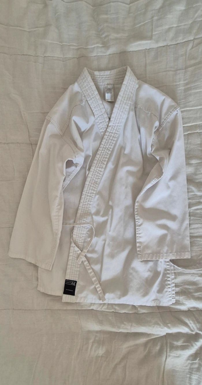 Kimono de karaté / sports de combat avec ceinture blanche outshock / décathlon - photo numéro 2