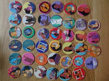 Lot 40 pogs pocahontas