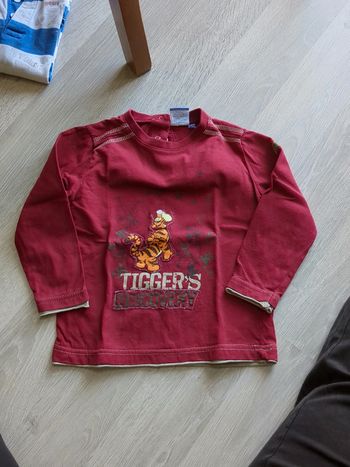 Tee shirt