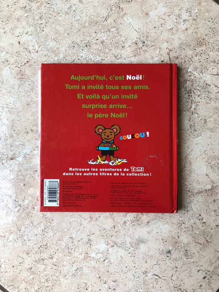 Livre le noël de tomi - photo numéro 2