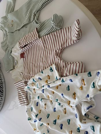 3 pyjamas tape à l’œil