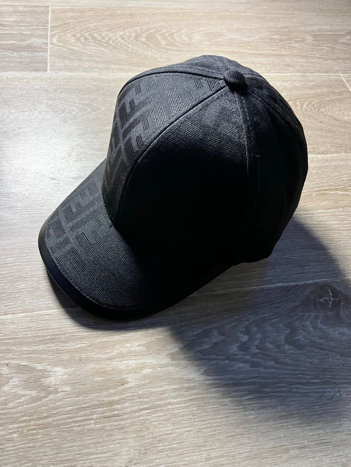 Casquette noir