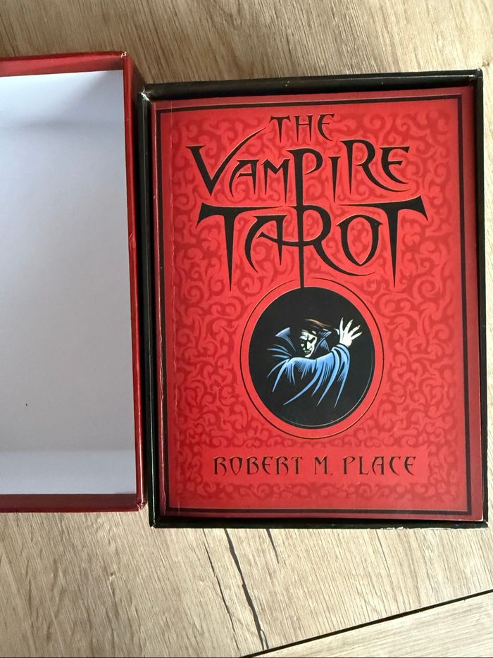 The vampire tarot OOP - photo numéro 5