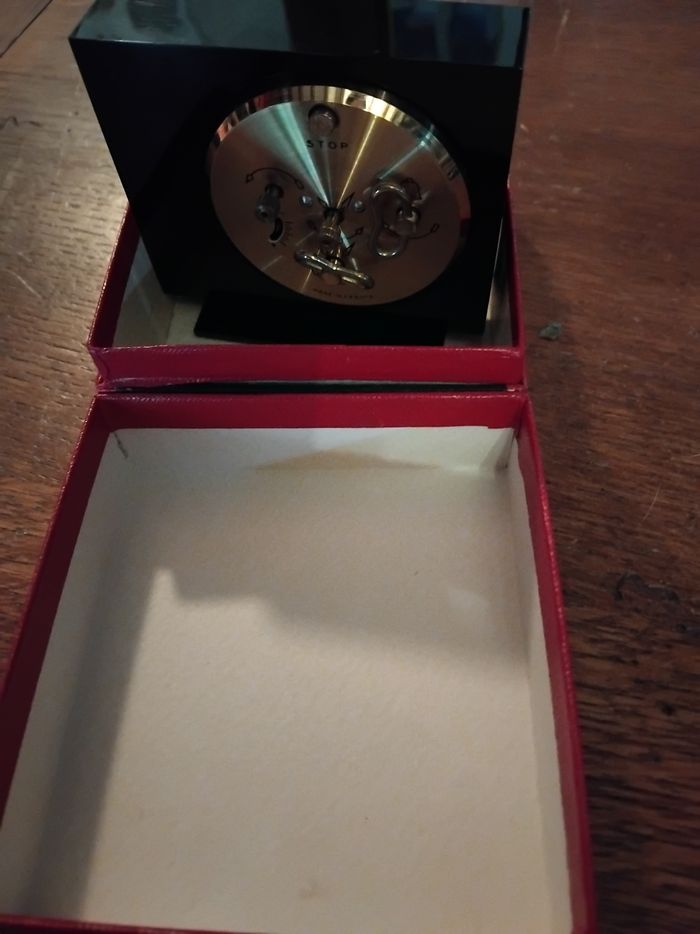 Lot de réveil  voyages - photo numéro 2