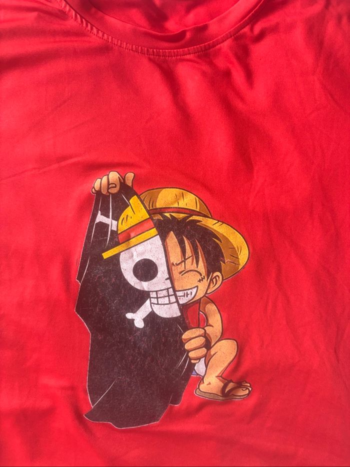 Tee shirt onepiece 14 ans - photo numéro 3