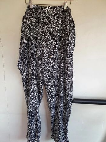 Pantalon kiabi 4 xl noir et blanc