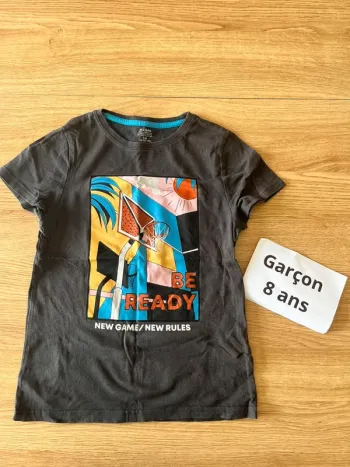 Tee shirt
