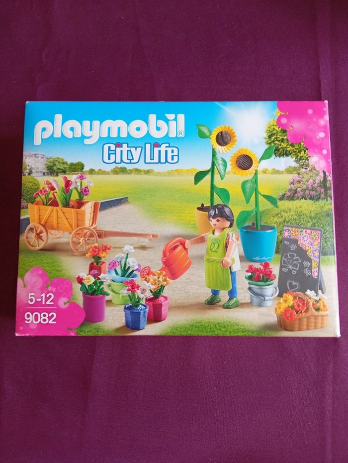 9082 fleuriste City life playmobil