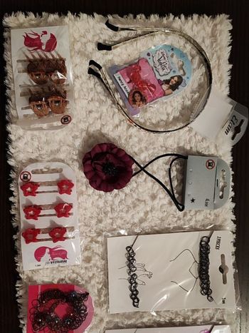 Lot de plus de10 articles bijoux fantaisie