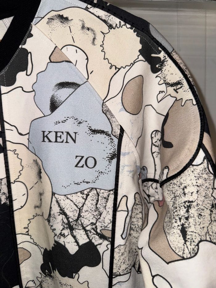 Sweat Kenzo Taille S Neuf avec étiquette - photo numéro 3