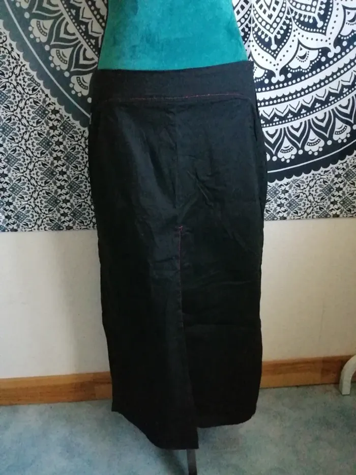 Jupe vintage noire fausse fente à l'avant avec fermeture et poches / jcl / (XL)