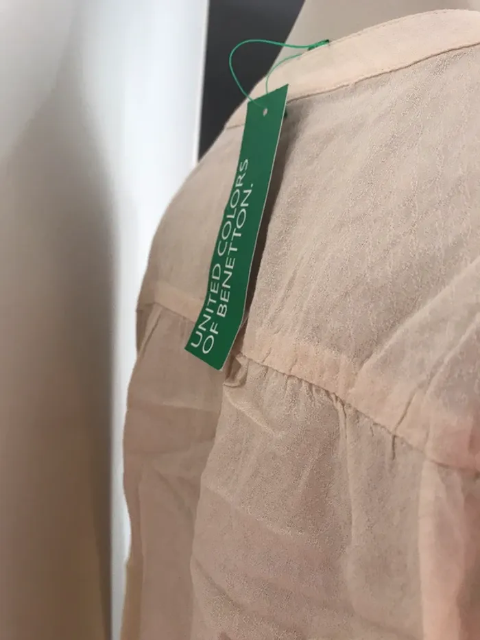 Blouse benetton beige rosé NEUF avec etiquette - photo numéro 4
