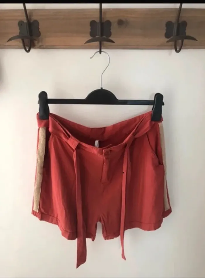 Short fluide Taille 38 Sunvalley