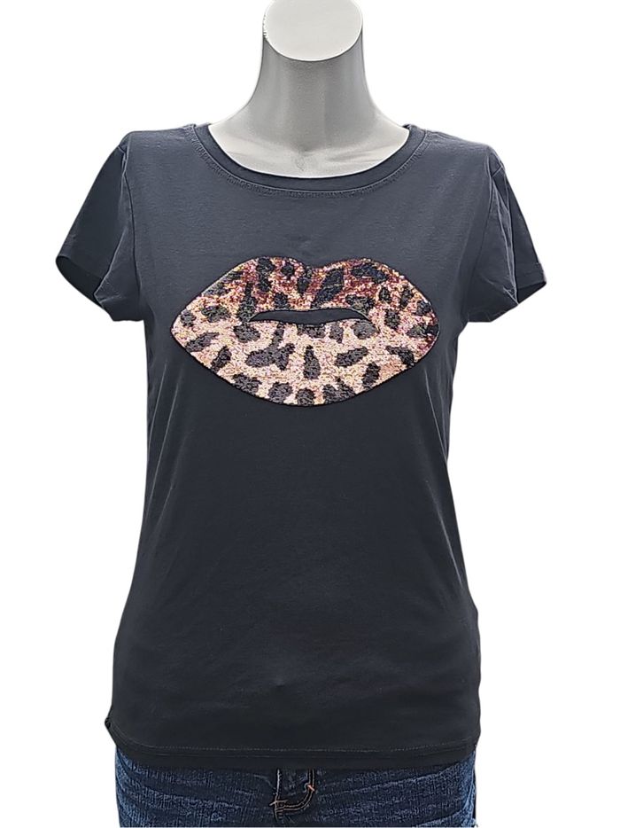 T-shirt noir May by Shining Star – motif lèvres léopard sequins – Taille M/L - photo numéro 2